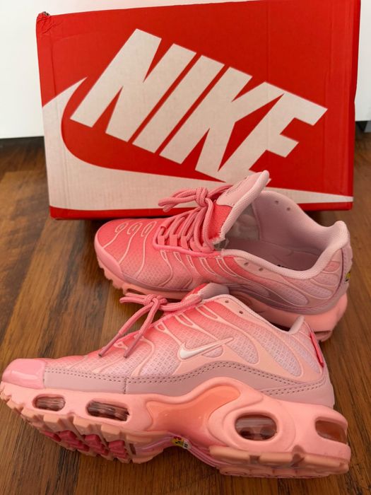 nike airmax tn roz 38 potrivit 37