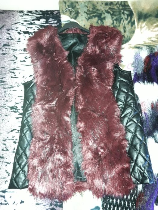 Дамски елек L размер