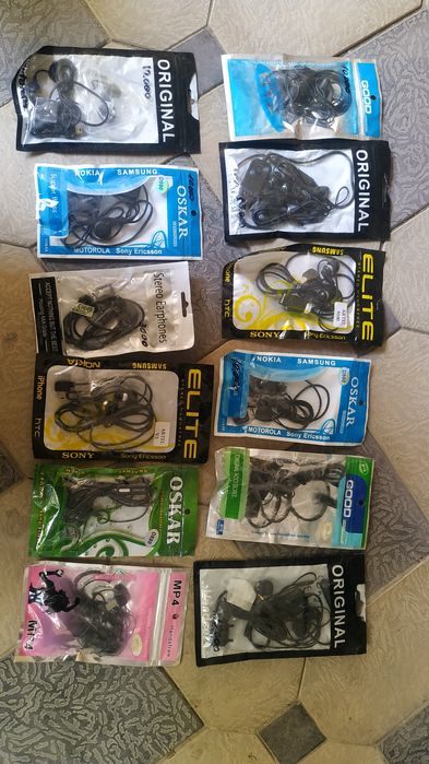 Yengi telefon aksesuarlari hammasi eski model telefonlari uchun