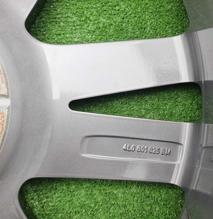 Oригинални джанти AUDI Q7/SQ7 20 цола BiColor