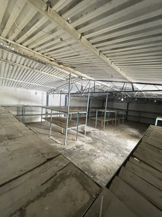 Ориентир: Улугбек. Сдаётся склад в аренду.За 1 кв. метр 28 тыс.