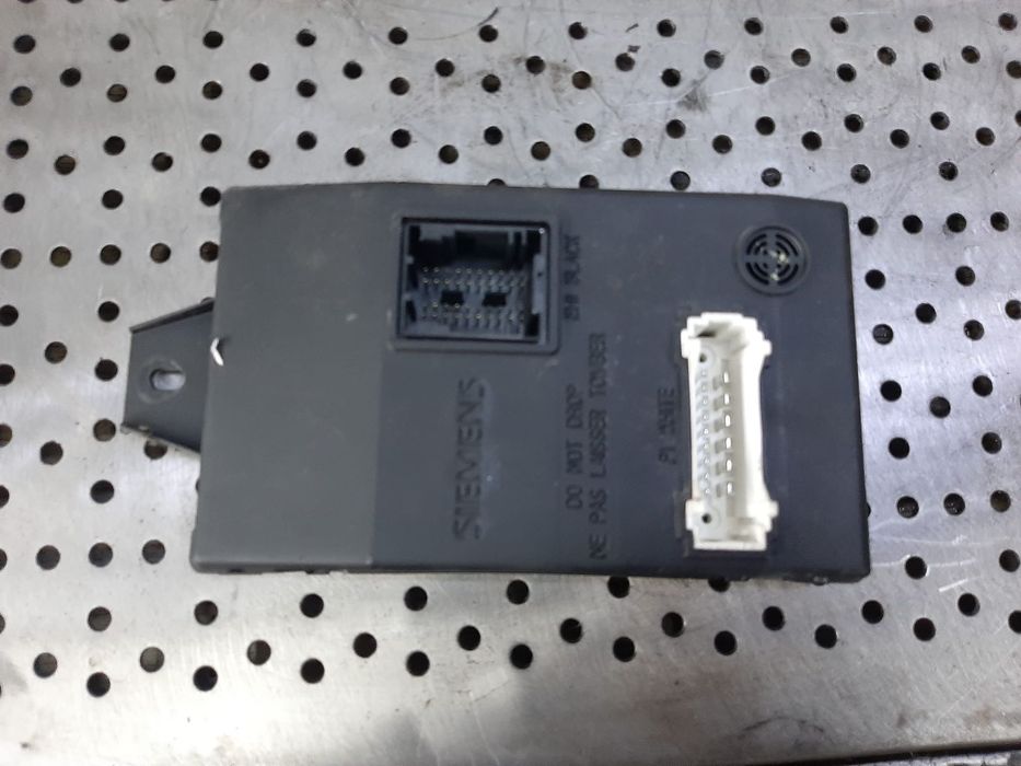 modul confort 1.5 dci dacia logan 1 ls 8200296328b