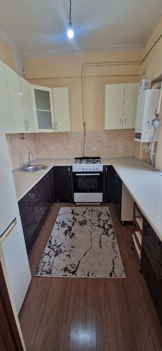 SERGILI 6A 2xona sotiladi zudlik bilan fayzli va nurli honadon