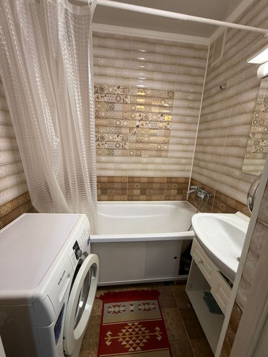 Квартира посуточно 11мкр Мега парк