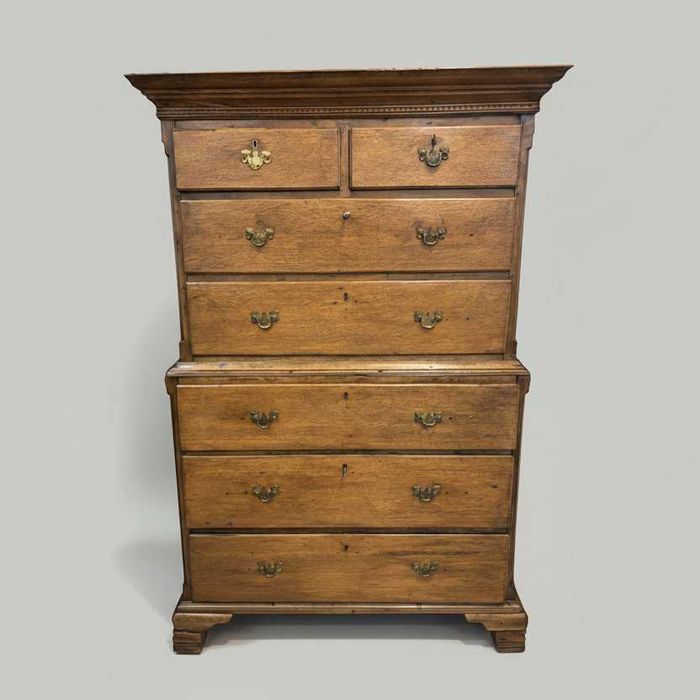 Антикварен Дъбов Скрин от  Периода НА ДЖОРДЖ III /1780-1810г./