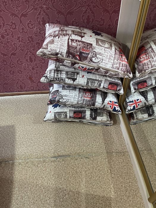 Диван для гостиной