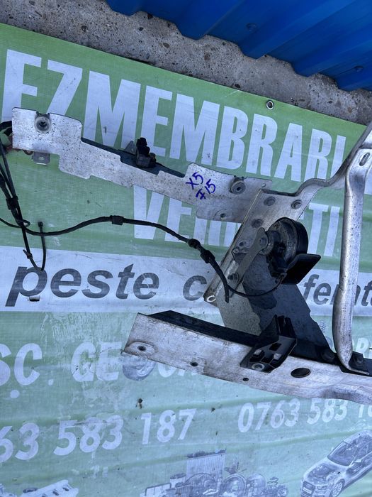 Armătură bară față completă , suporti far, cap lonjeron BMW X5 F15