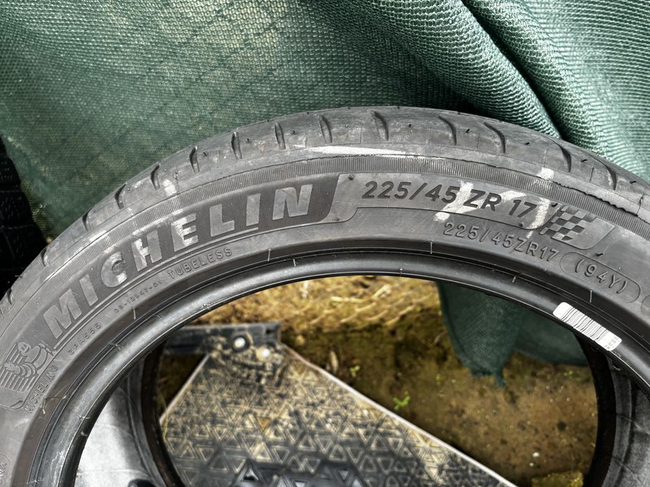 Michelin pilot 225/45/17