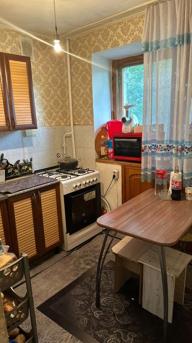 Продаётся 3 комнатная квартира