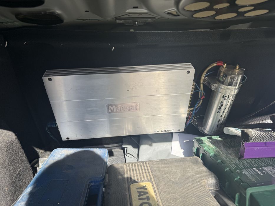 subwoofer magnat 1000w