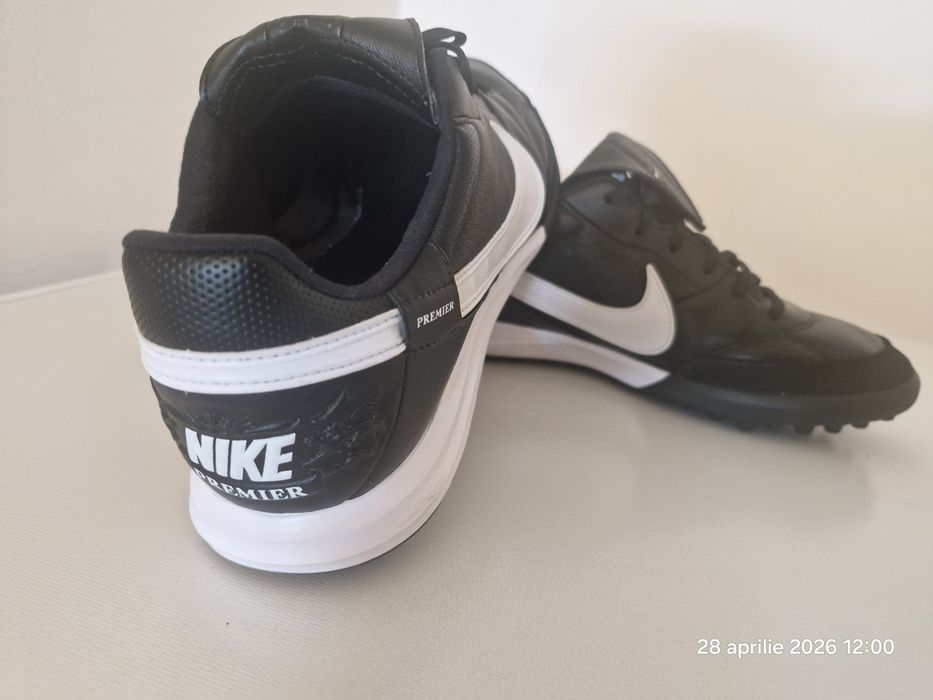 Nike Premier 42.5