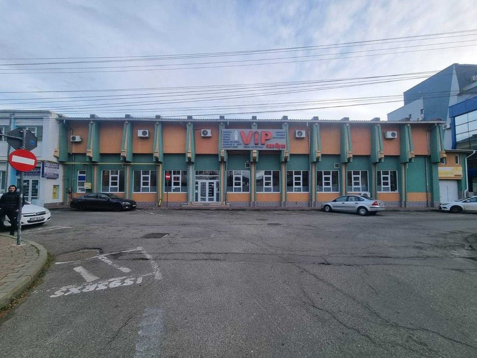 Inchiriere / vanzare Spatiu Comercial in zona centrala, Piatra Neamt