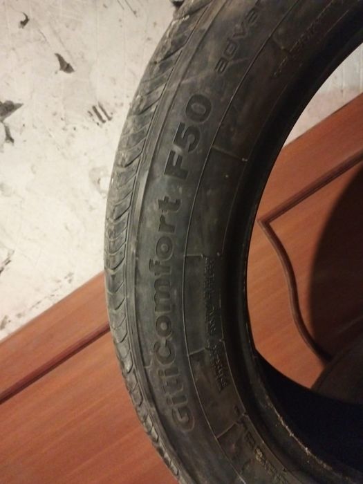 Продам Шины 225/55/R19