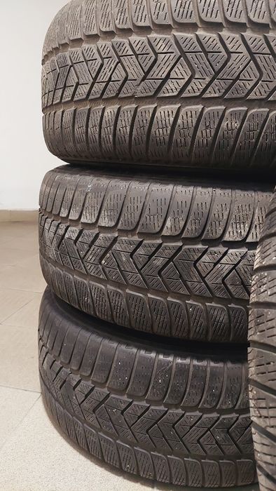 Roti de iarnă 255 55 18 BMW X5