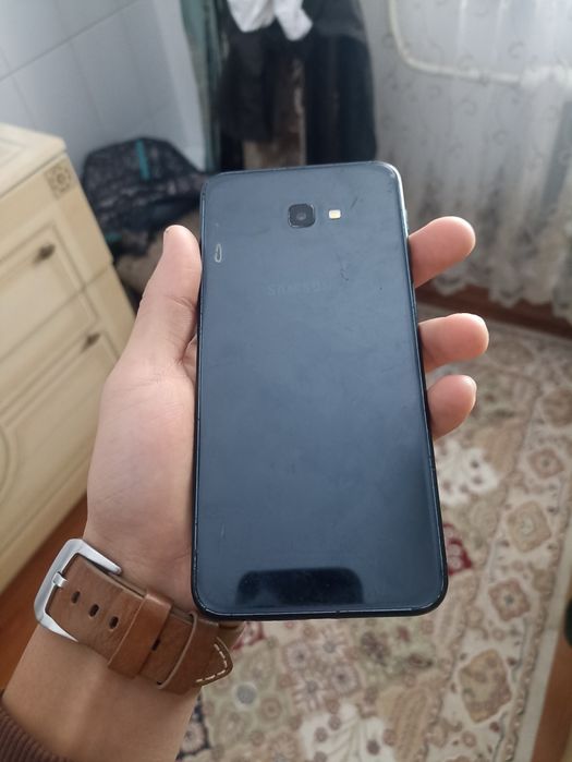 Самсунг Ж4+ 32гб