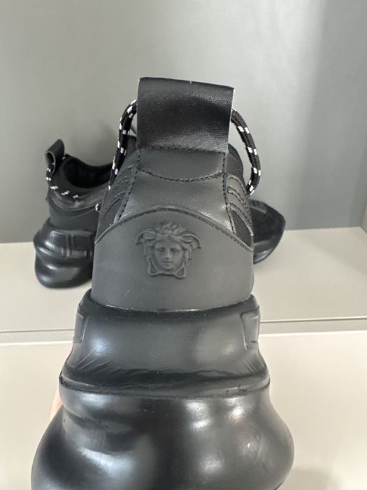 PREMIUM!!versace chain reaction marimea 43!!PRODUS NOU!!VERIFICARE CU LIVRARE!!
