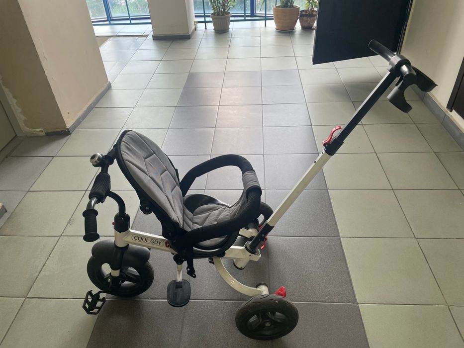 трехколесный велосипед