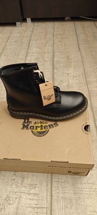 Bocanci Dr. Martens