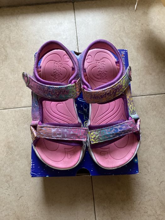 Сандали за момиче skechers