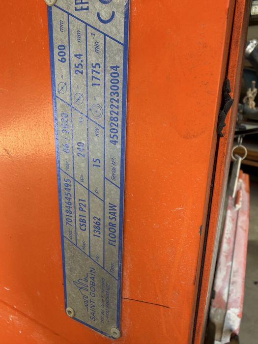 Masina taiat beton asfalt panza de 600 norton cliper  csb1