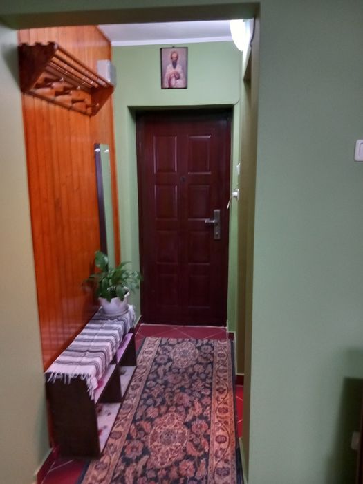 Închiriez garsonieră, confort 1, Calea Națională nr. 35