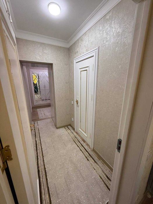 Продается квартира 2/1/4 По доступный ценой!  Супер локатсия!