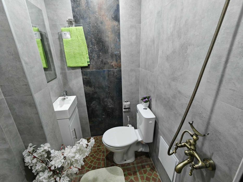 Продава се Тристаен апартамент в София, Люлин 3 - 70 кв.м за 1348 €/кв.м - Снимка #11