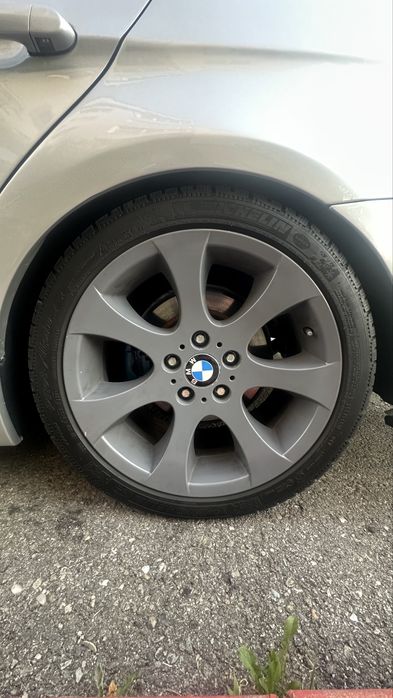 Vand sau schimb jante bmw 5x120 r18