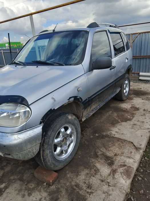 Продаётся Шевроле нива хорошие состояние