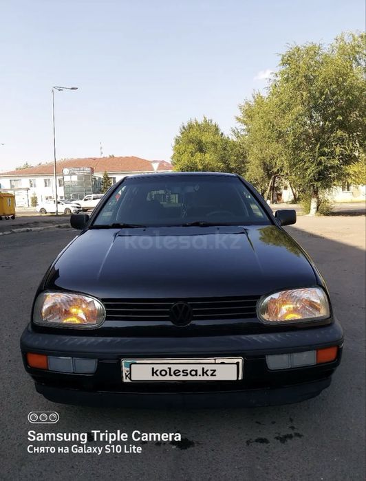 Продам хорошой Автомобиль Golf 3 , гольф 3