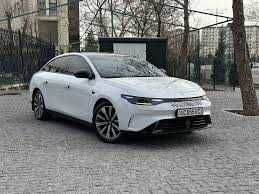 leapmotor c01 premium hybrid