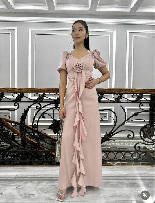 Продам новое платье