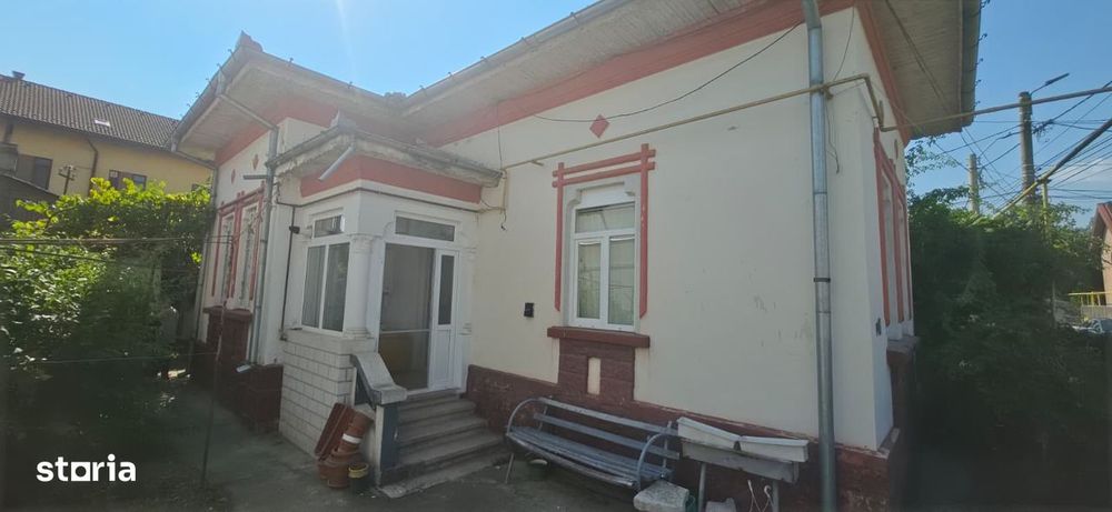 Casa Zona Centrala Langa Colegiul Mihai Eminescu Bacau