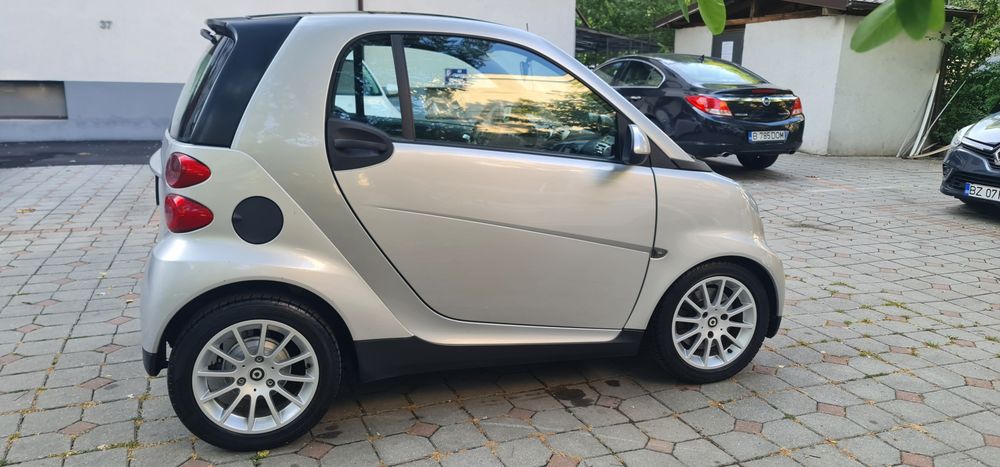Smart Fortwo 451 . A/C Automat.  118000 km . An 2008