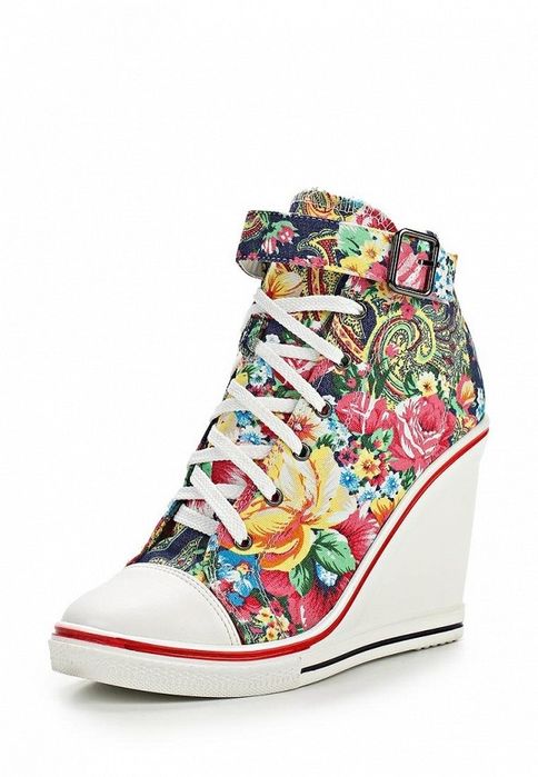 Кеды на танкетке. 38 размер