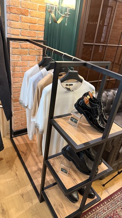 Мебель для магащина одежды