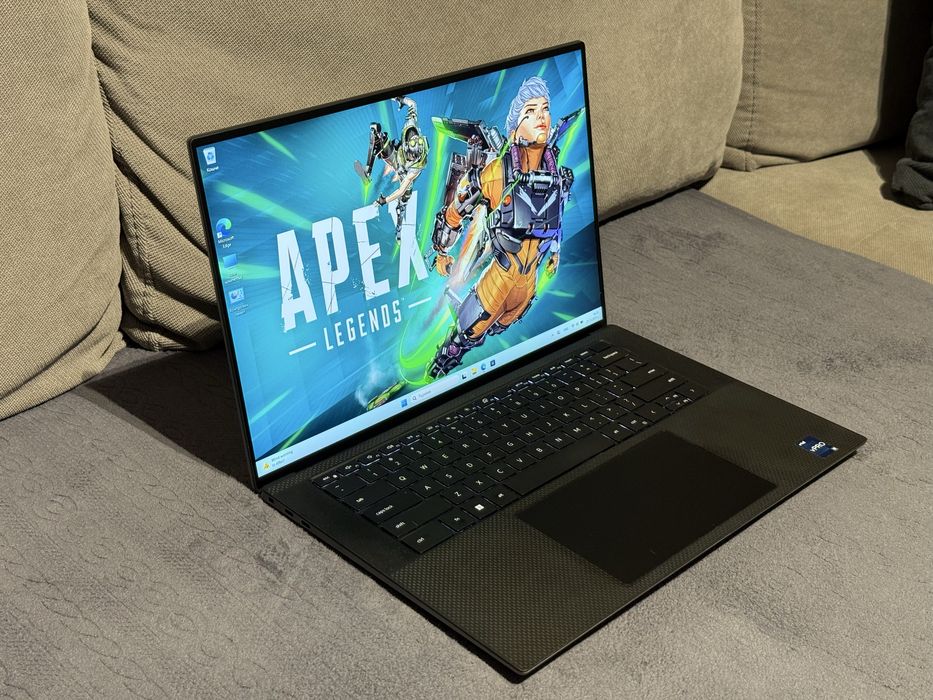 Лаптоп 15.6’FHD+IPS 500nits i9-12900H RTX A2000 8GB Dell Precision 5570 32GB DDR5 512GB SSD