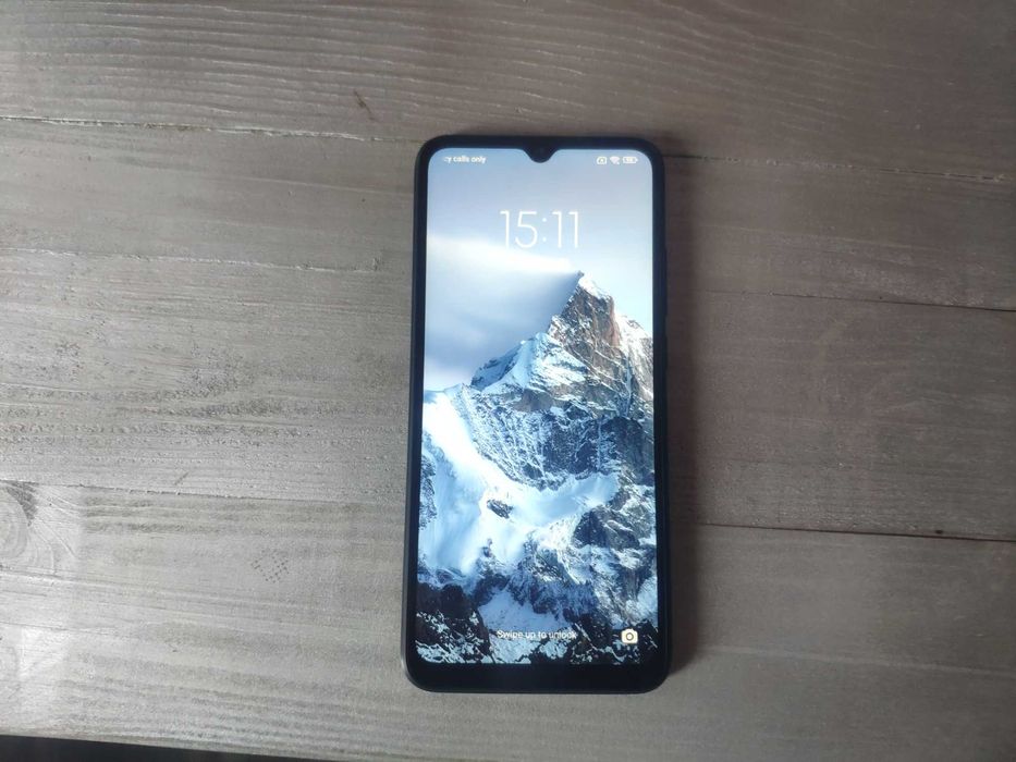 Продавам Xiaomi Redmi 9C NFC