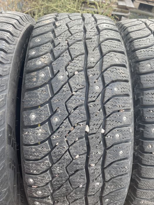 Шипованная резина Viatti 235/55 R18