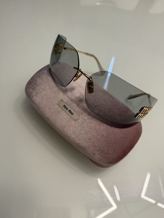 Слънчеви очила Miu miu оригинални