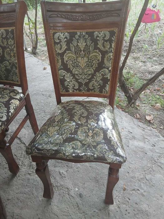 12 talik stol stul sotiladi, xolati zoʻr