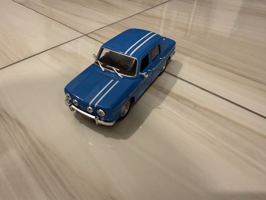 Machete BMW, Mercedes, Volkswagen, Renault 1/43 di 1/24