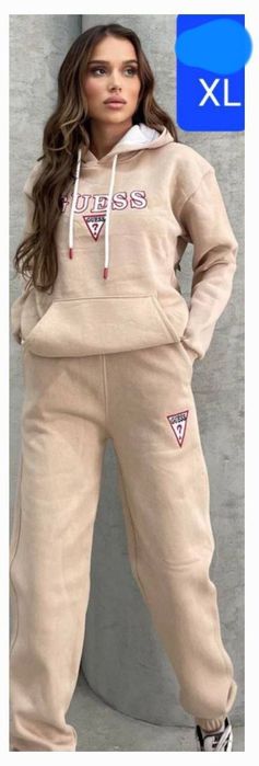 Compleu damă diferite modele