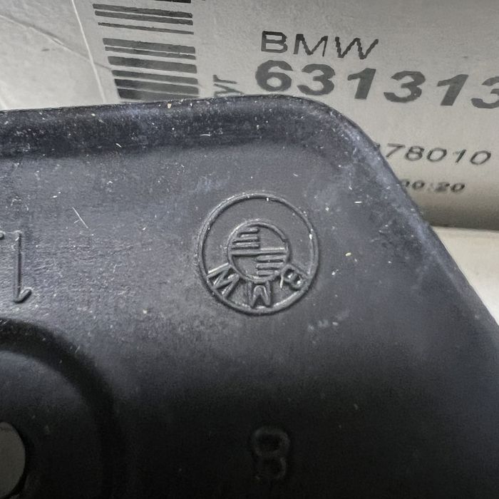 Новые ориг повторители поворотников bmw e34 e32 бмв е34 е32