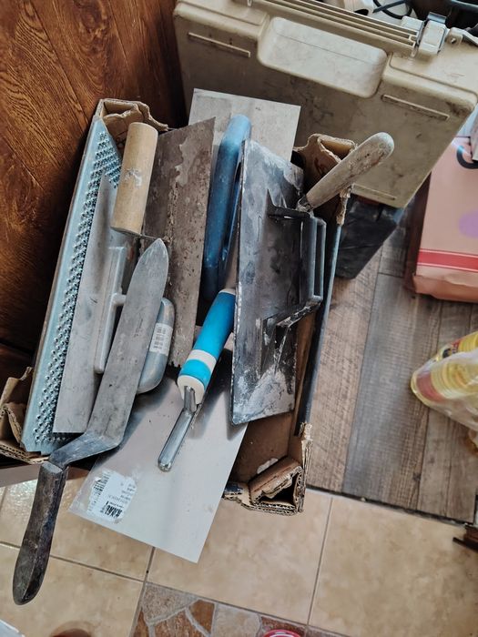 Уреди за шпакловане