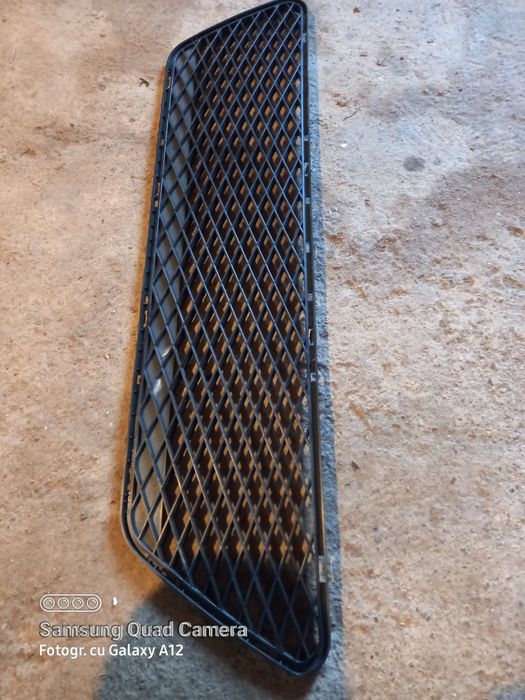 Faruri,stopuri,casetofon,ceas bord si grila ford focus 2