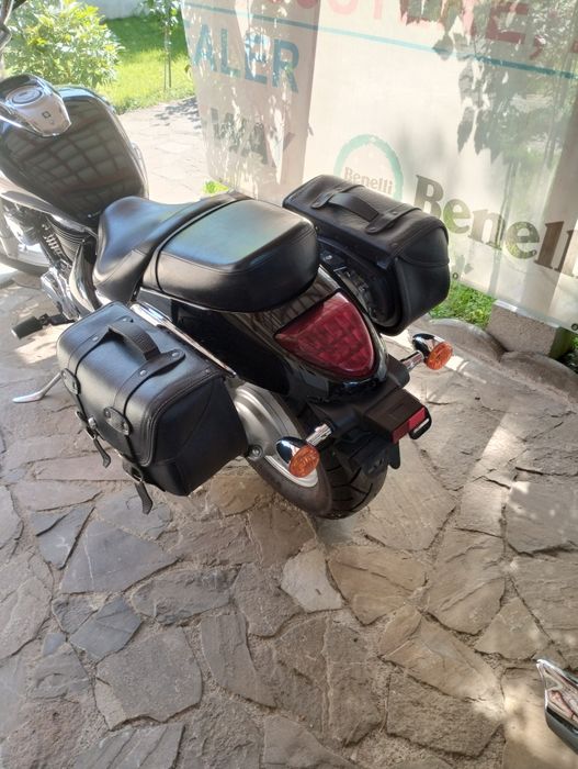 Suzuki Intruder M 800 /VZ 800/C50-2011