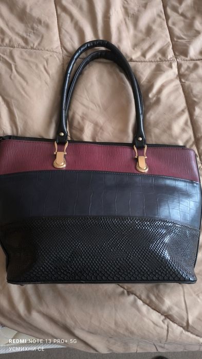 Дамска чанта 35-40 см