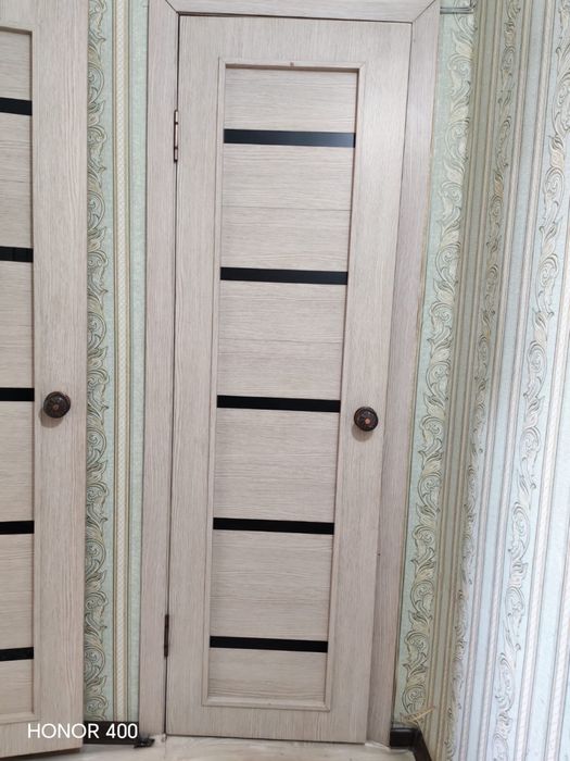 Продам б/у двери