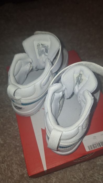 Детски кецове Nike Court Borough